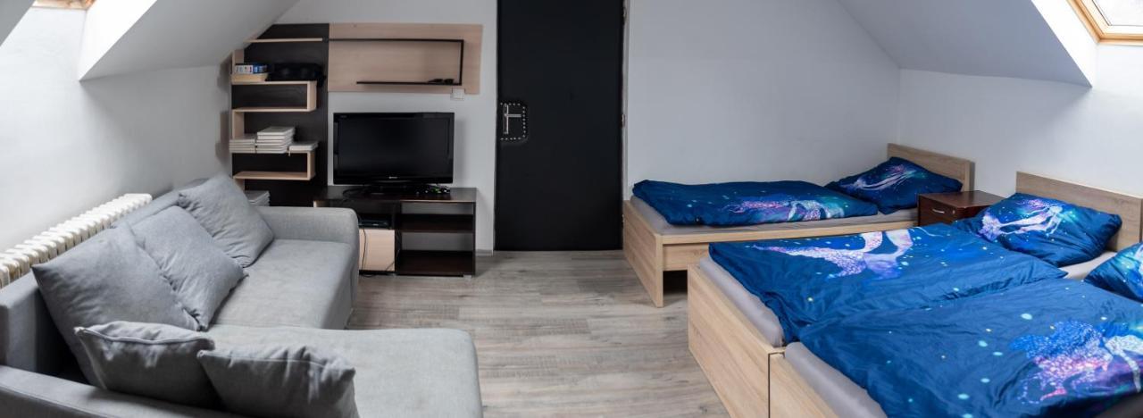 V Sadu Apartment ลิซา นาด ลาเบม ภายนอก รูปภาพ